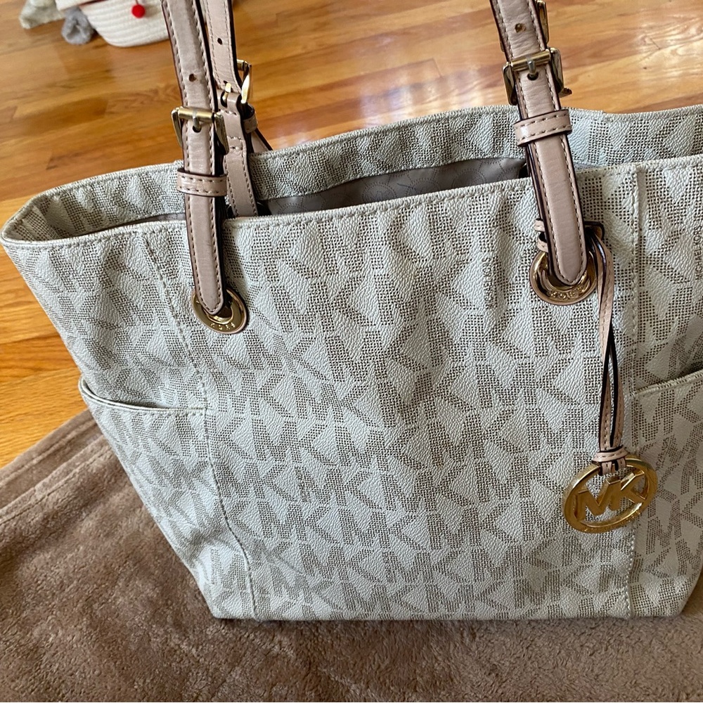 Michael Kors tote bag